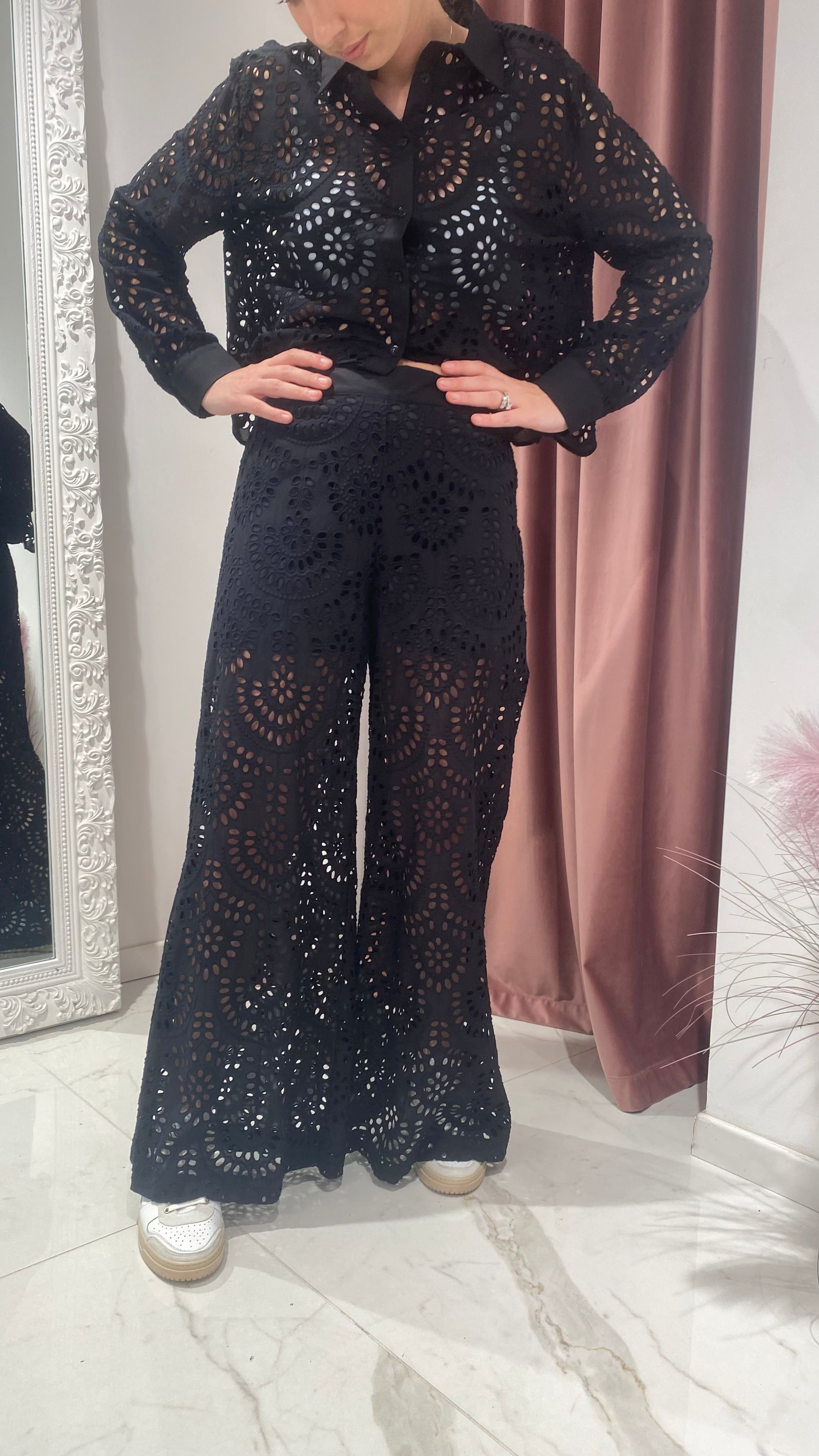 PANTALONE TRAFORATO