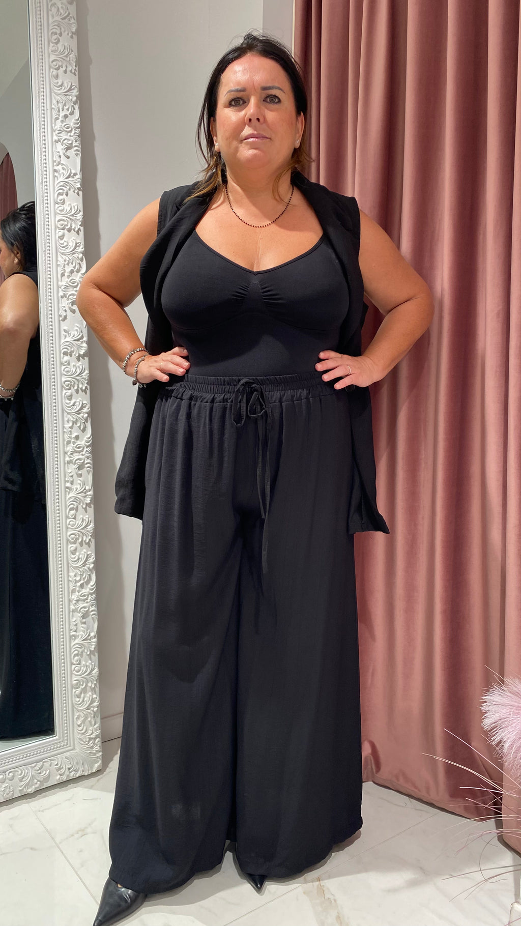 TUTA CURVY ANNODATA