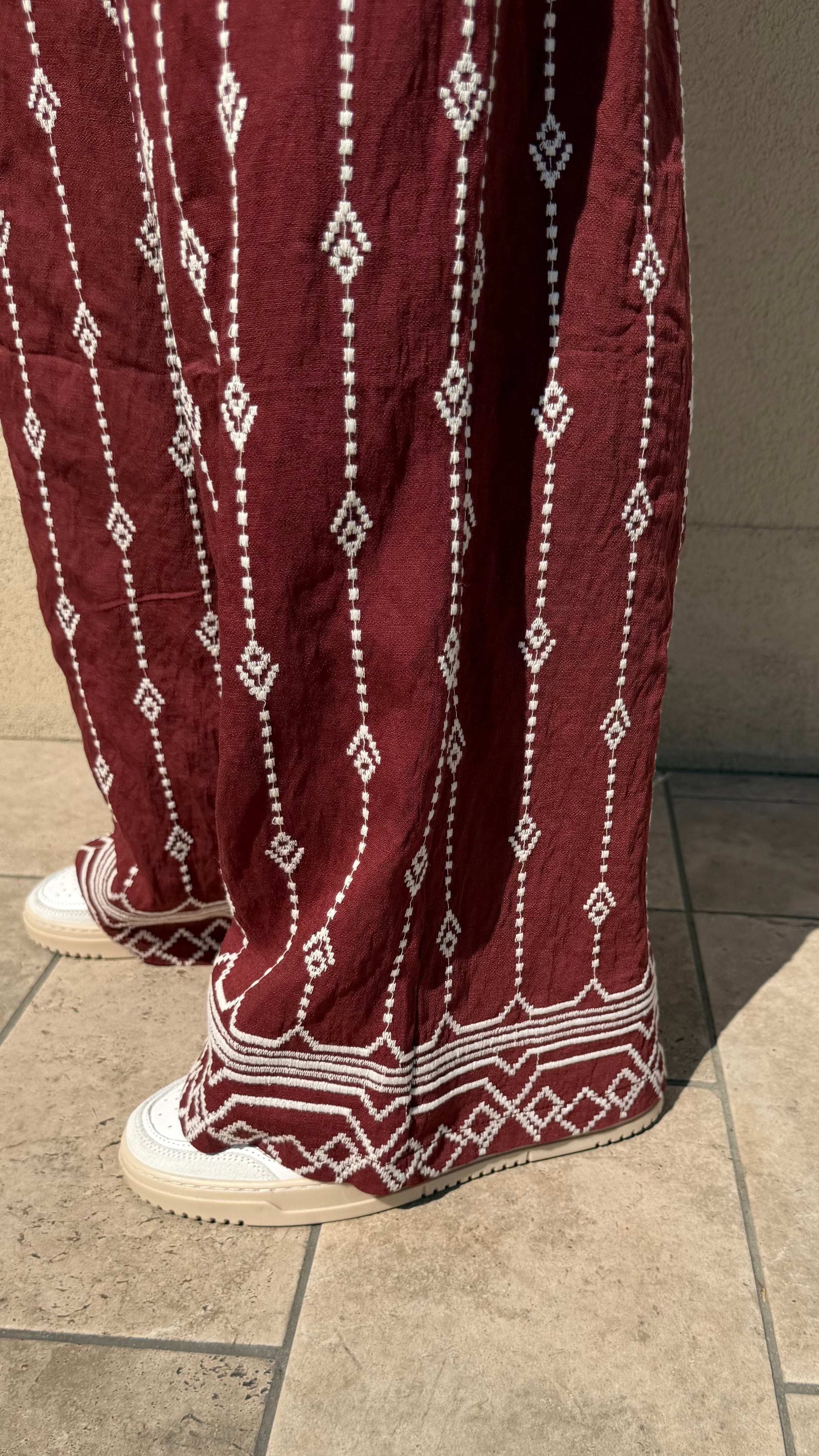 PANTALONE RICAMATO